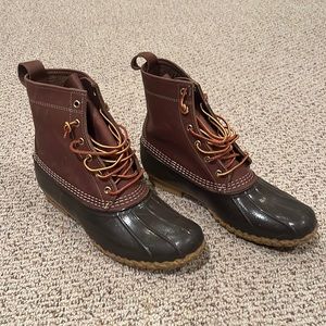 8 inch Bean Boots Like new